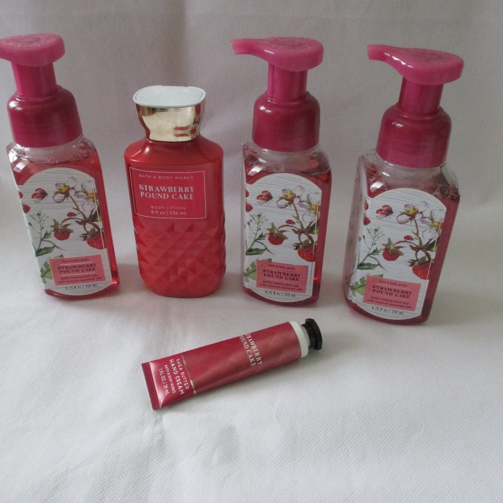 Bath & Body Works 5 pc.  Strawberry Pound Cake Bundle